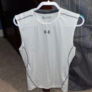 Sleeveless Under Armour Compression Shirt